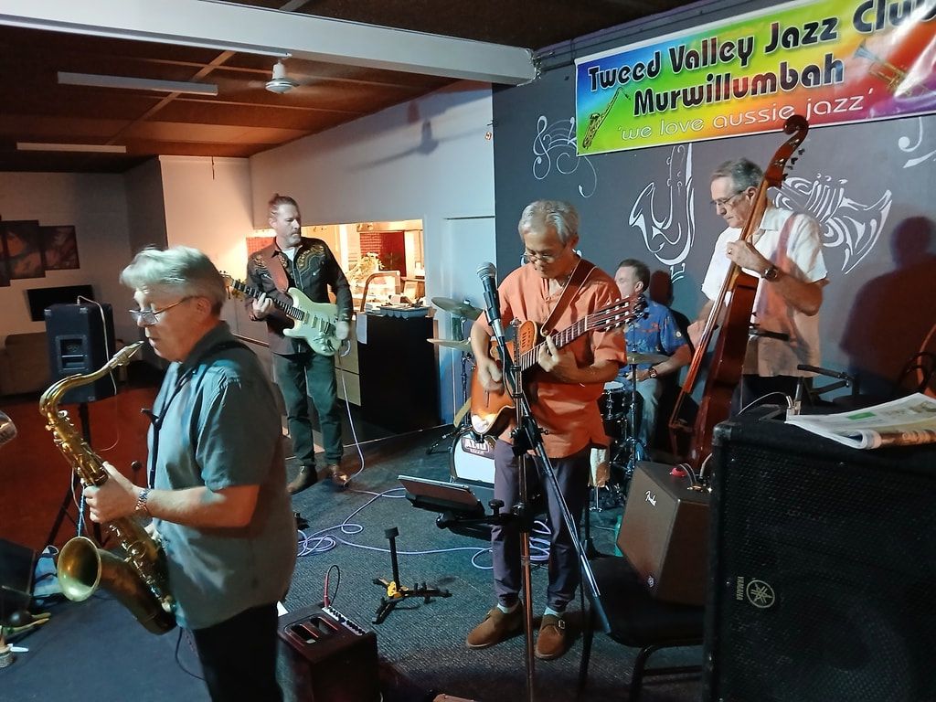 Acid Bleed with saxophone, two guitars and double bass